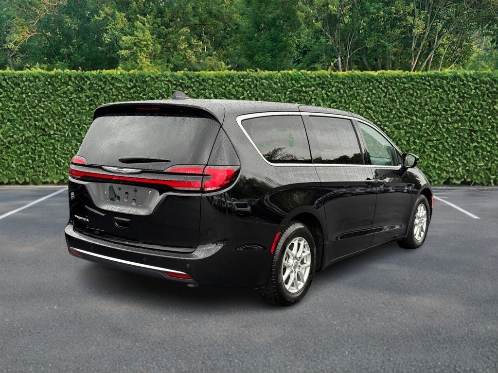 2024 Chrysler Pacifica Touring L FWD