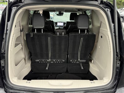 2024 Chrysler Pacifica Touring L FWD