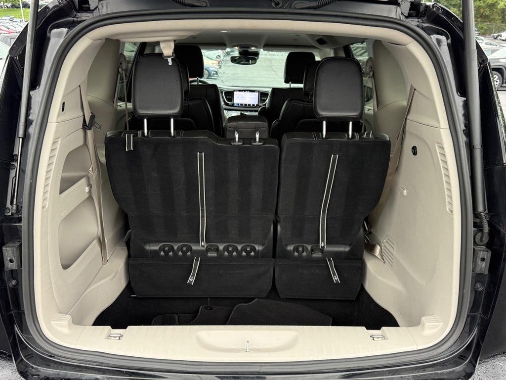 2024 Chrysler Pacifica Touring L FWD
