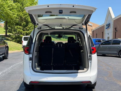 2024 Chrysler Pacifica Touring L FWD