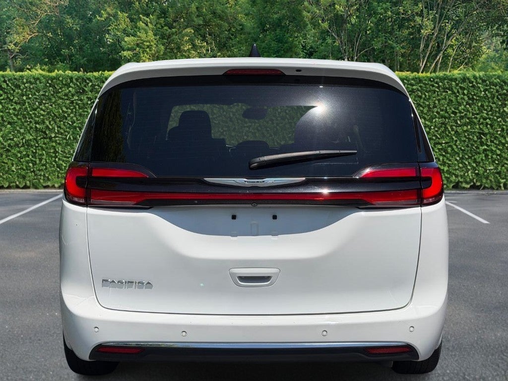 2024 Chrysler Pacifica Touring L FWD