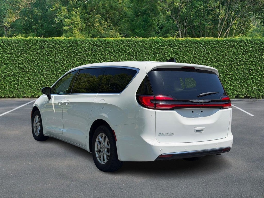 2024 Chrysler Pacifica Touring L FWD