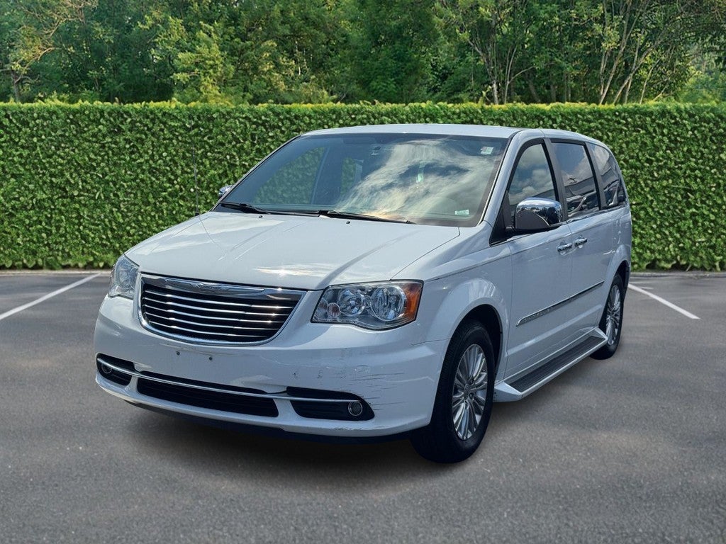2015 Chrysler Town & Country 4dr Wgn Touring-L