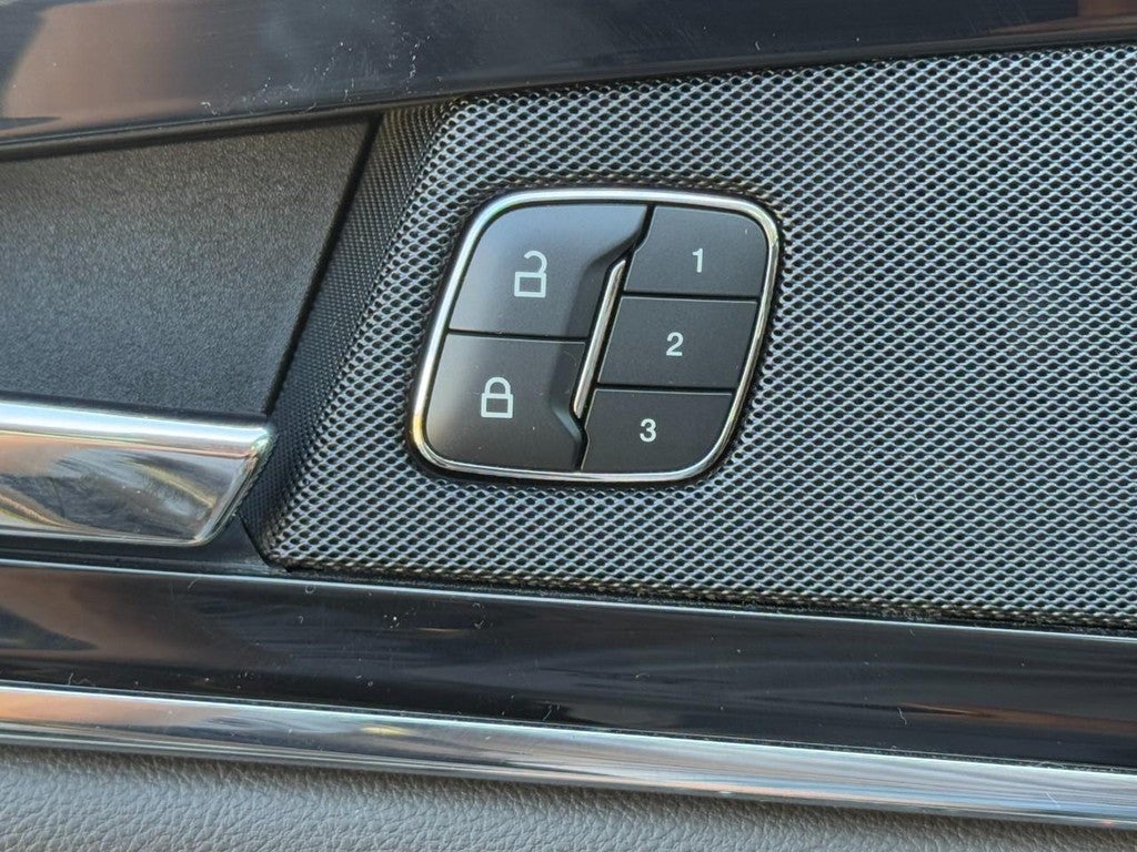 2021 Lincoln Nautilus Reserve FWD