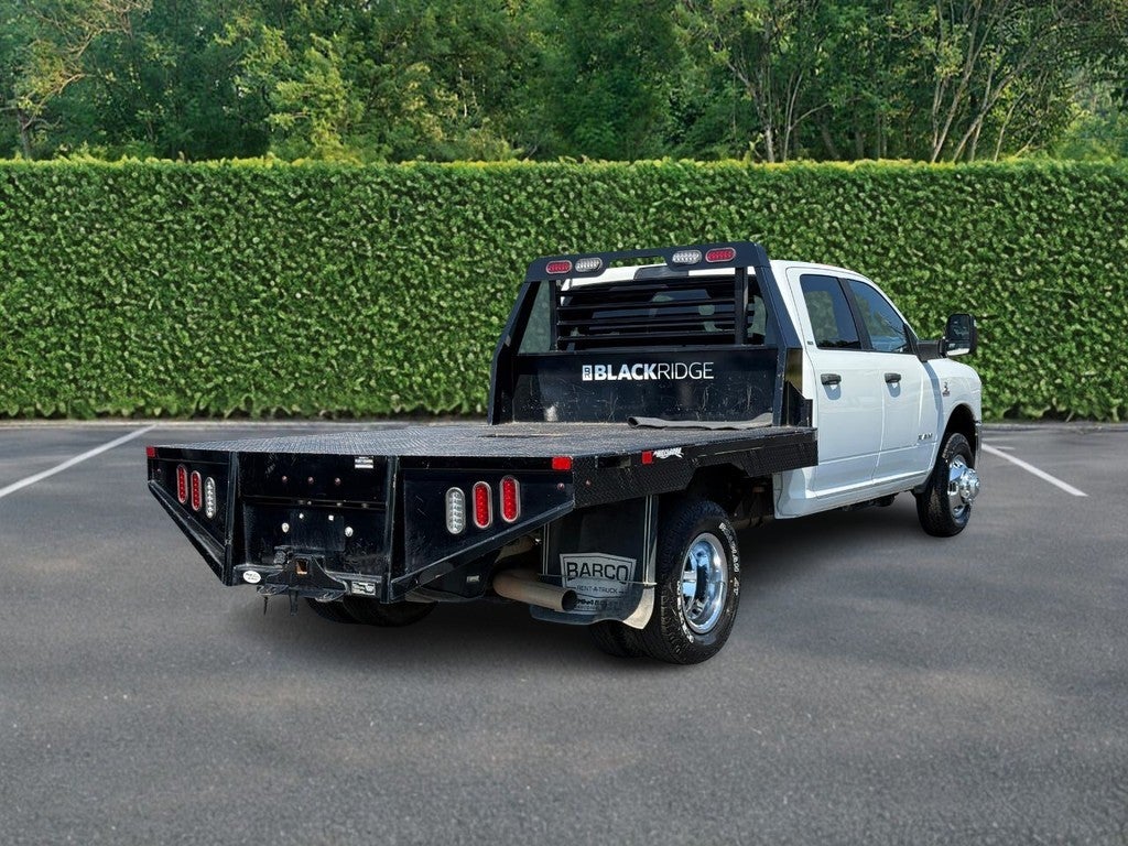 2024 RAM 3500 Chassis Cab SLT 4WD Crew Cab 60" CA 172.4" WB