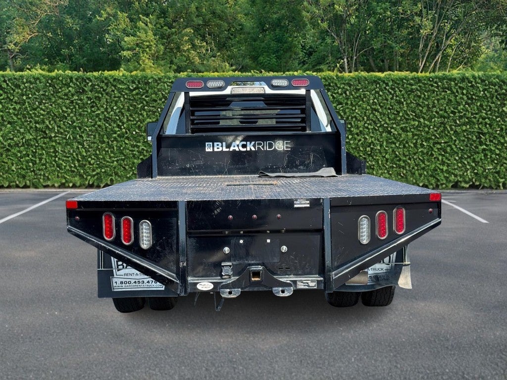 2024 RAM 3500 Chassis Cab SLT 4WD Crew Cab 60" CA 172.4" WB
