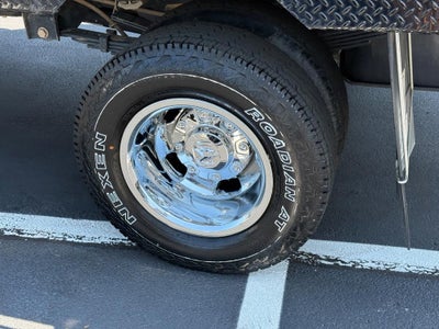 2024 RAM 3500 Chassis Cab SLT 4WD Crew Cab 60" CA 172.4" WB