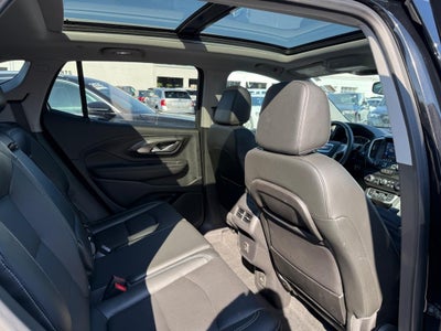 2023 GMC Terrain FWD 4dr SLT