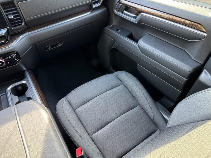 2023 GMC Sierra 1500 4WD Crew Cab 147" Elevation w/3SB