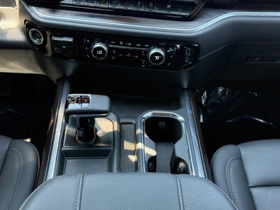 2025 GMC Sierra 1500 4WD Crew Cab 147" SLT