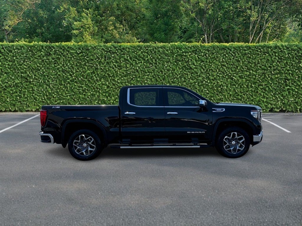 2025 GMC Sierra 1500 4WD Crew Cab 147" SLT