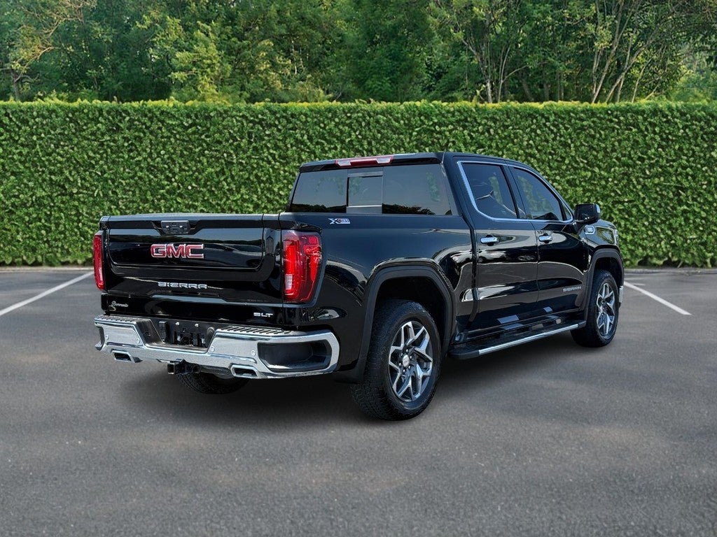 2025 GMC Sierra 1500 4WD Crew Cab 147" SLT