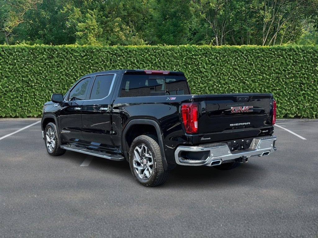 2025 GMC Sierra 1500 4WD Crew Cab 147" SLT