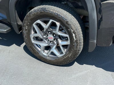 2025 GMC Sierra 1500 4WD Crew Cab 147" SLT
