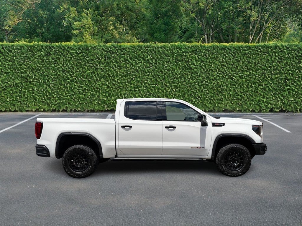 2024 GMC Sierra 1500 4WD Crew Cab 147" AT4X