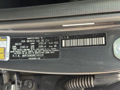 2024 Kia Forte LXS IVT