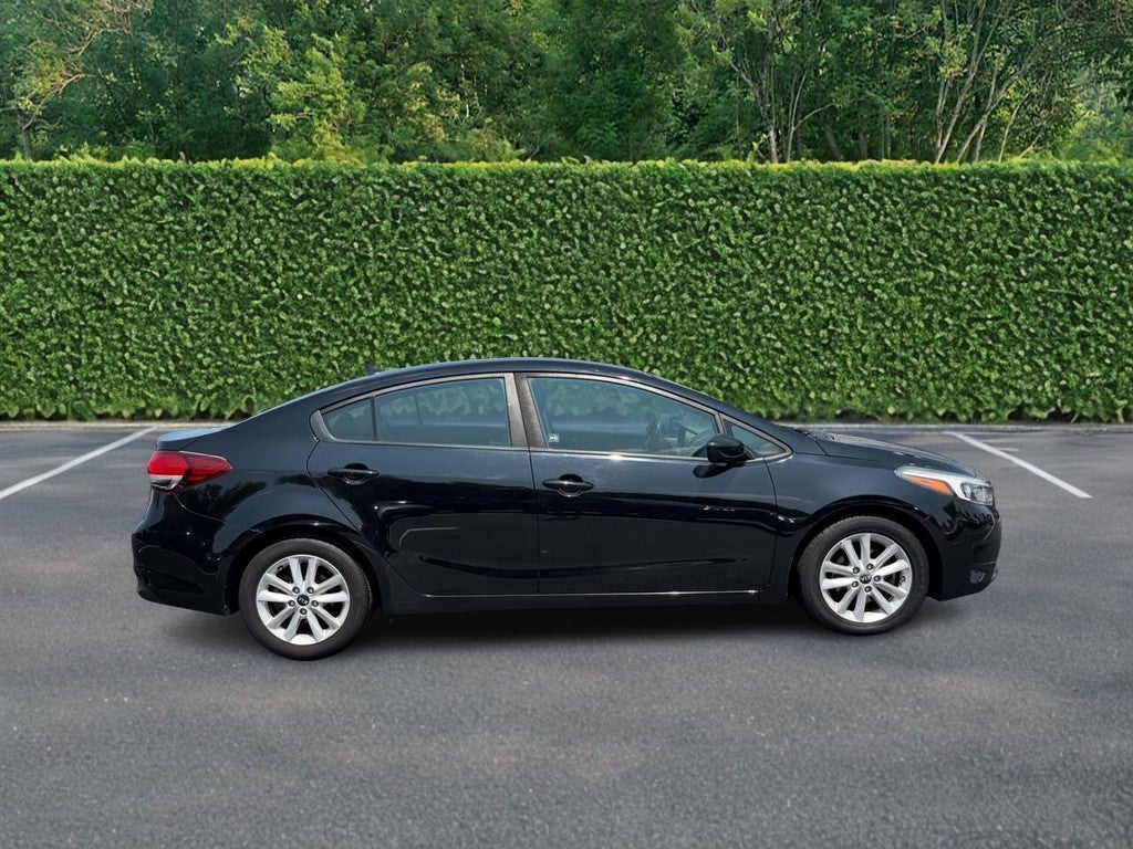 2017 Kia Forte LX Auto