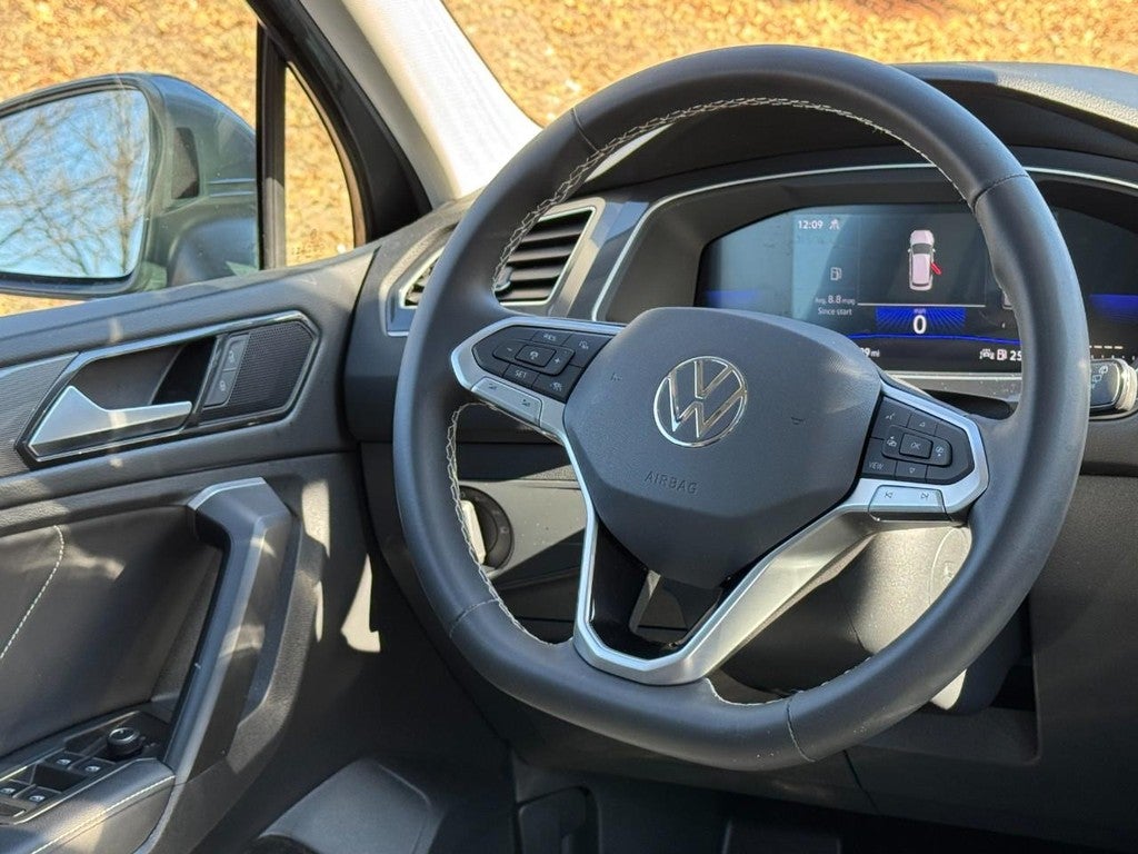 2023 Volkswagen Tiguan 2.0T SE 4MOTION