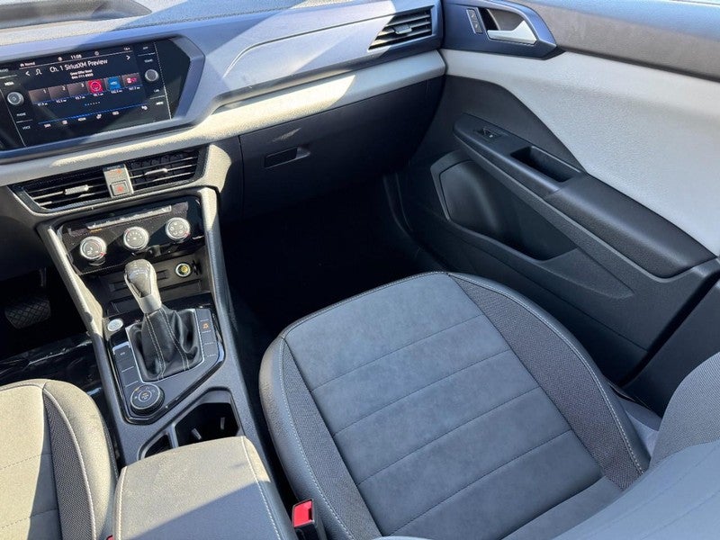 2023 Volkswagen Taos SE 4MOTION