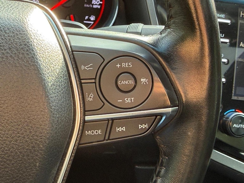 2020 Toyota Camry XSE Auto (Natl)