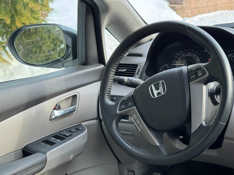 2016 Honda Odyssey 5dr EX-L w/Navi