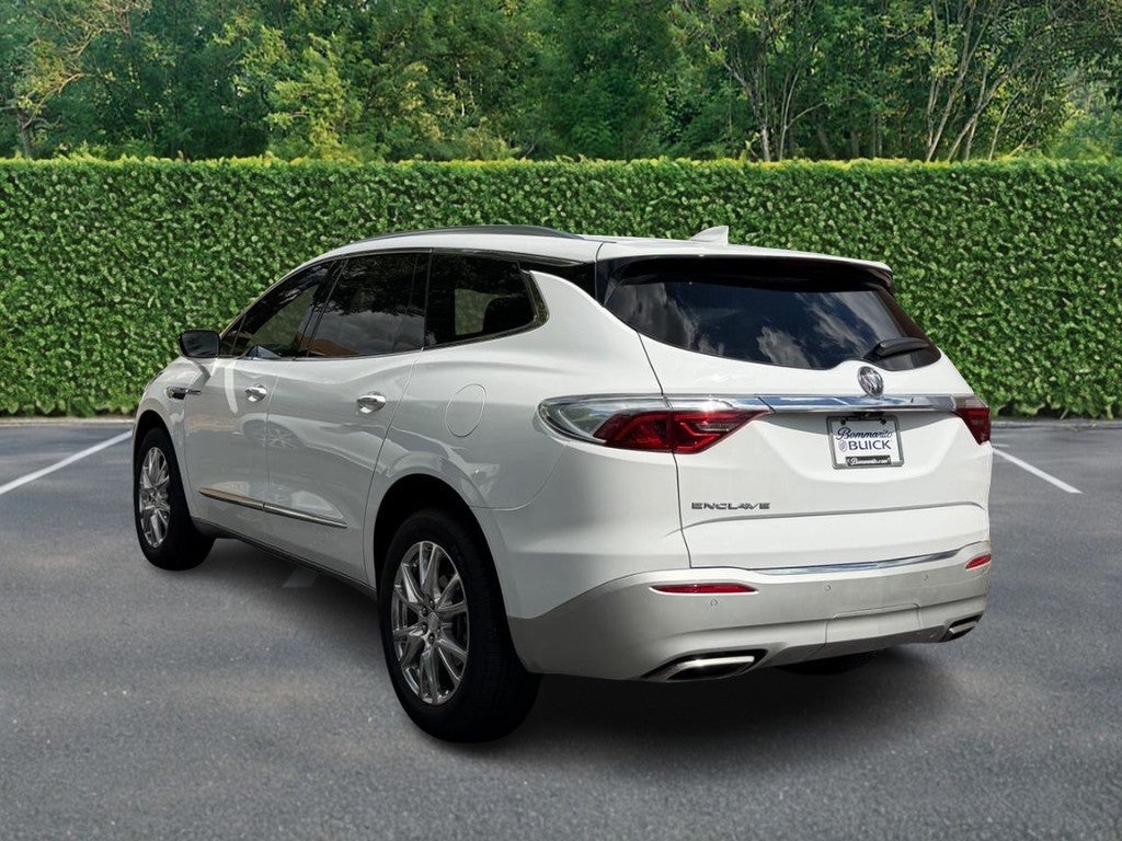 2022 Buick Enclave FWD 4dr Premium
