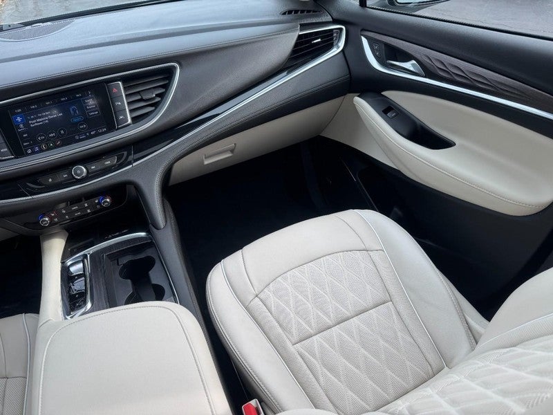 2023 Buick Enclave AWD 4dr Avenir