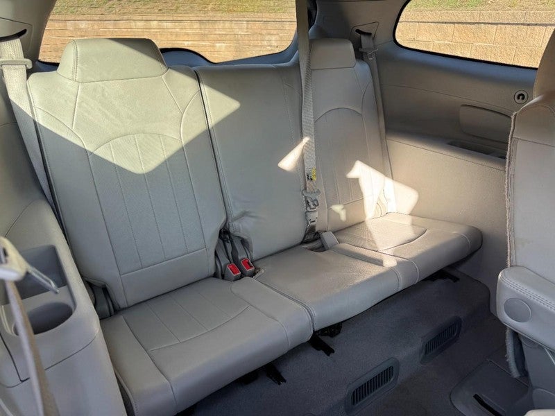 2017 Buick Enclave FWD 4dr Leather