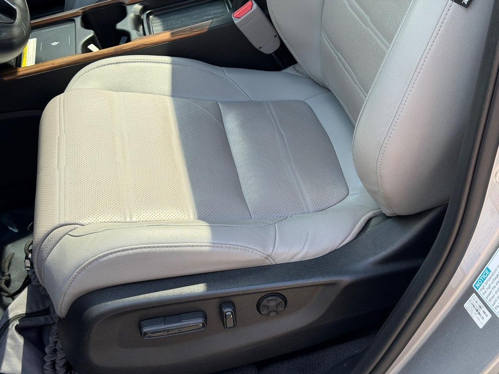 2022 Honda CR-V Hybrid Touring AWD