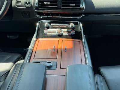 2022 Lincoln Navigator L Reserve 4x4