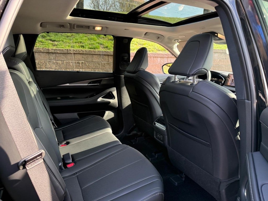 2026 INFINITI QX60 LUXE AWD