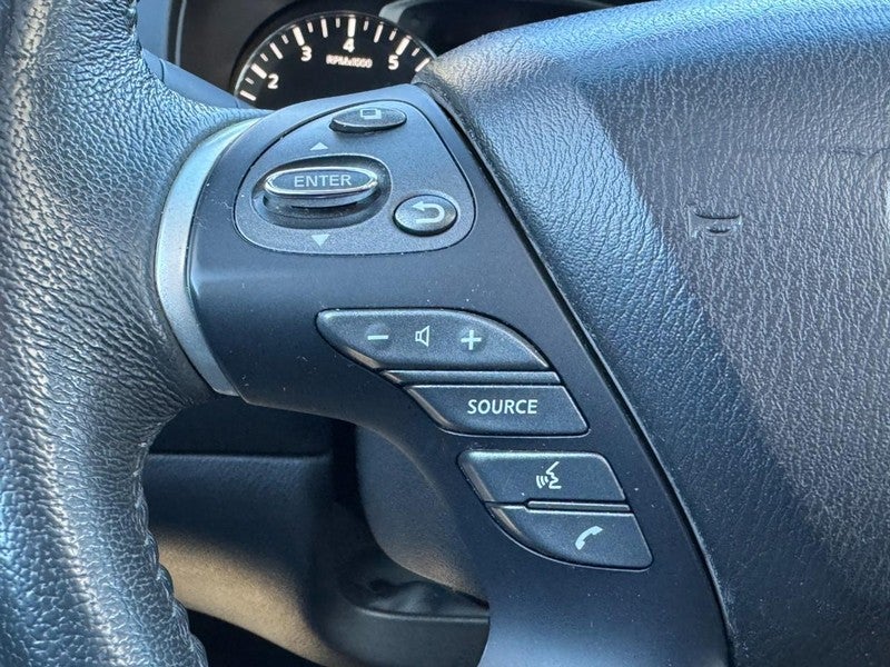 2016 Nissan Pathfinder 4WD 4dr SL