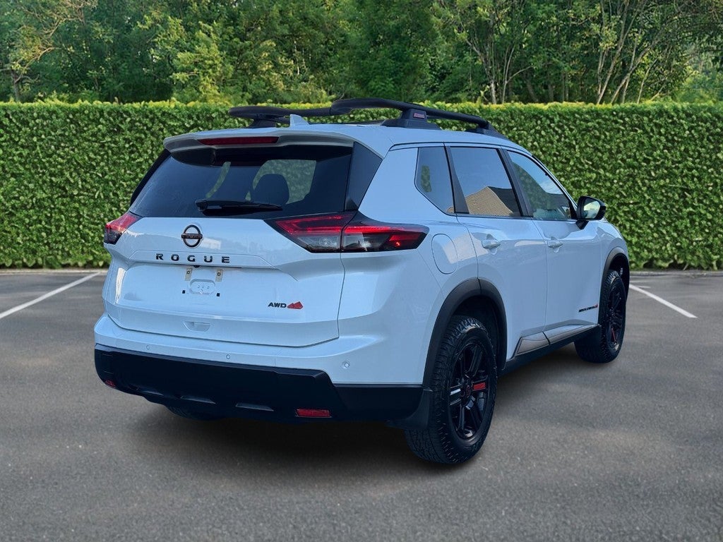 2025 Nissan Rogue AWD Rock Creek