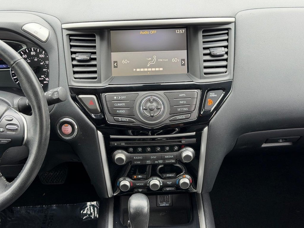 2020 Nissan Pathfinder 4x4 SV