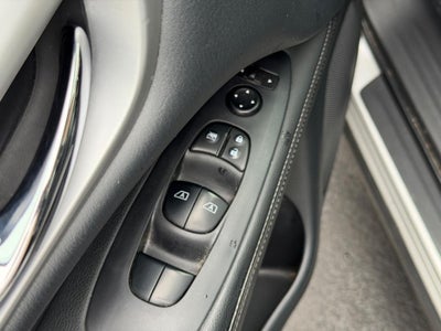 2020 Nissan Pathfinder 4x4 SV