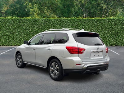 2020 Nissan Pathfinder 4x4 SV