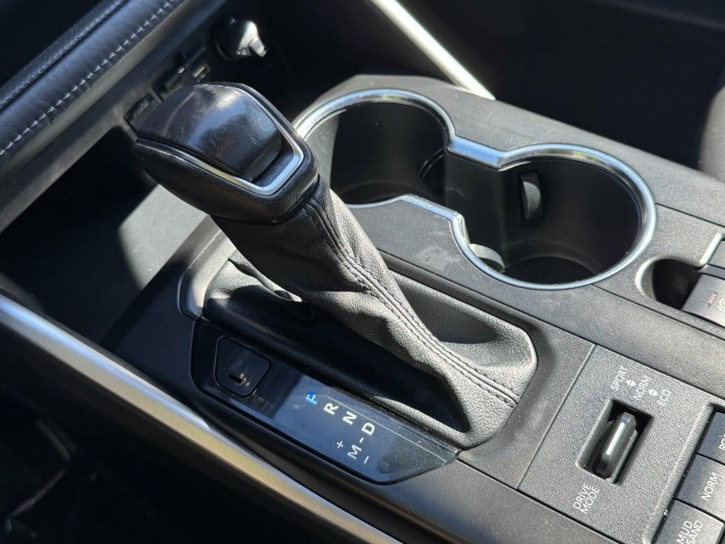 2021 Toyota Highlander XLE AWD (Natl)