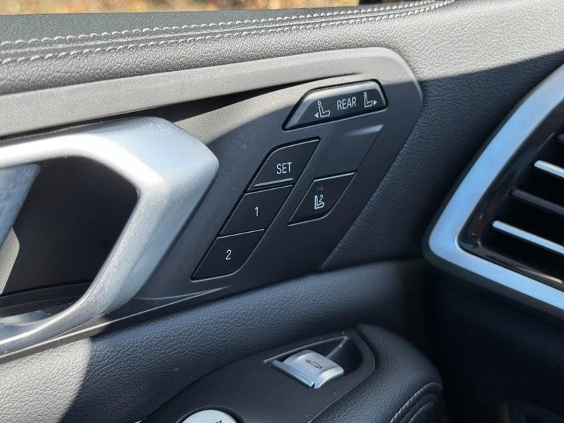 2022 BMW X7 xDrive40i Sports Activity Vehicle