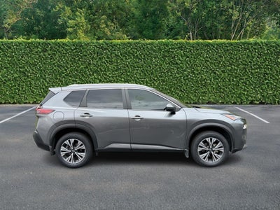 2022 Nissan Rogue AWD SV