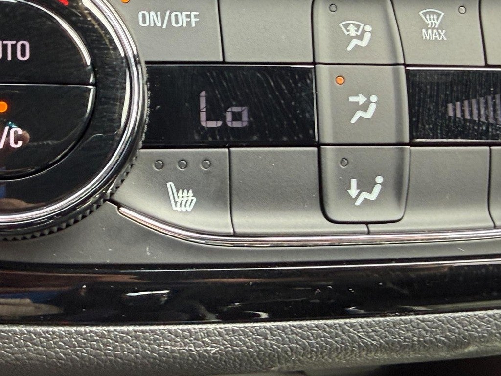 2024 Buick Envista FWD 4dr Sport Touring