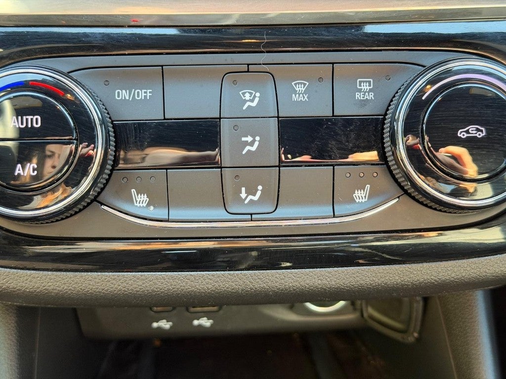 2024 Buick Envista FWD 4dr Sport Touring