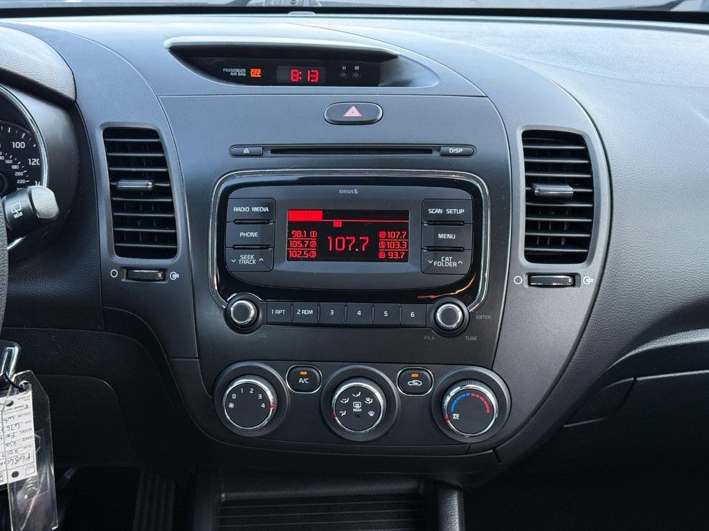 2017 Kia Forte5 LX Auto