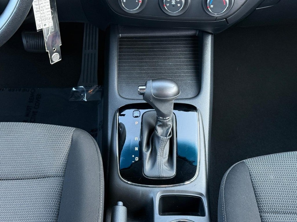 2017 Kia Forte5 LX Auto