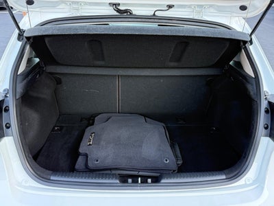 2017 Kia Forte5 LX Auto