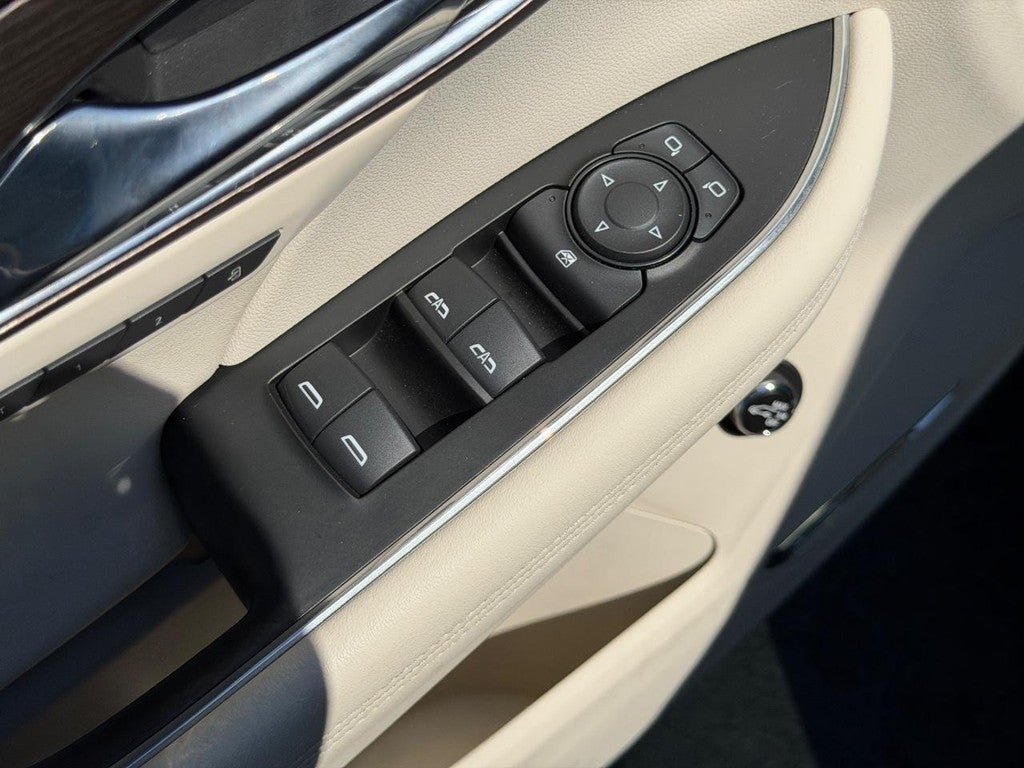 2023 Buick Envision FWD 4dr Avenir