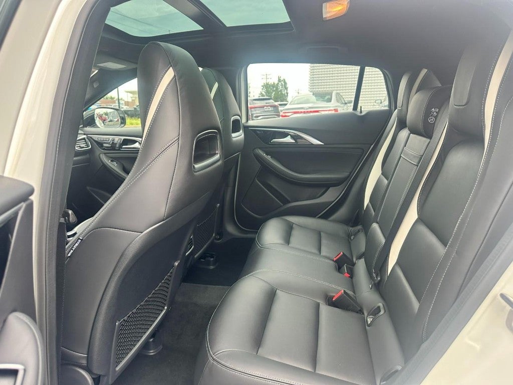 2018 INFINITI QX30 2018.5 SPORT FWD