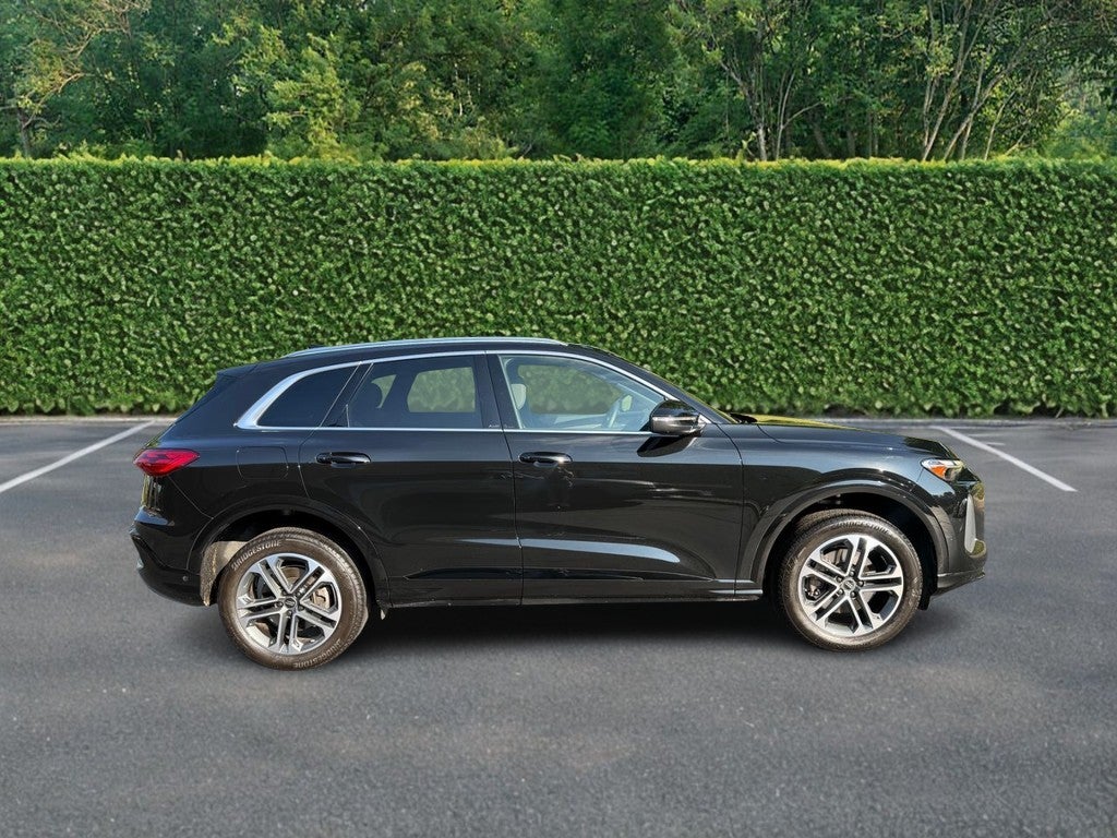 2025 Audi Q5 Premium 2.0 TFSI quattro