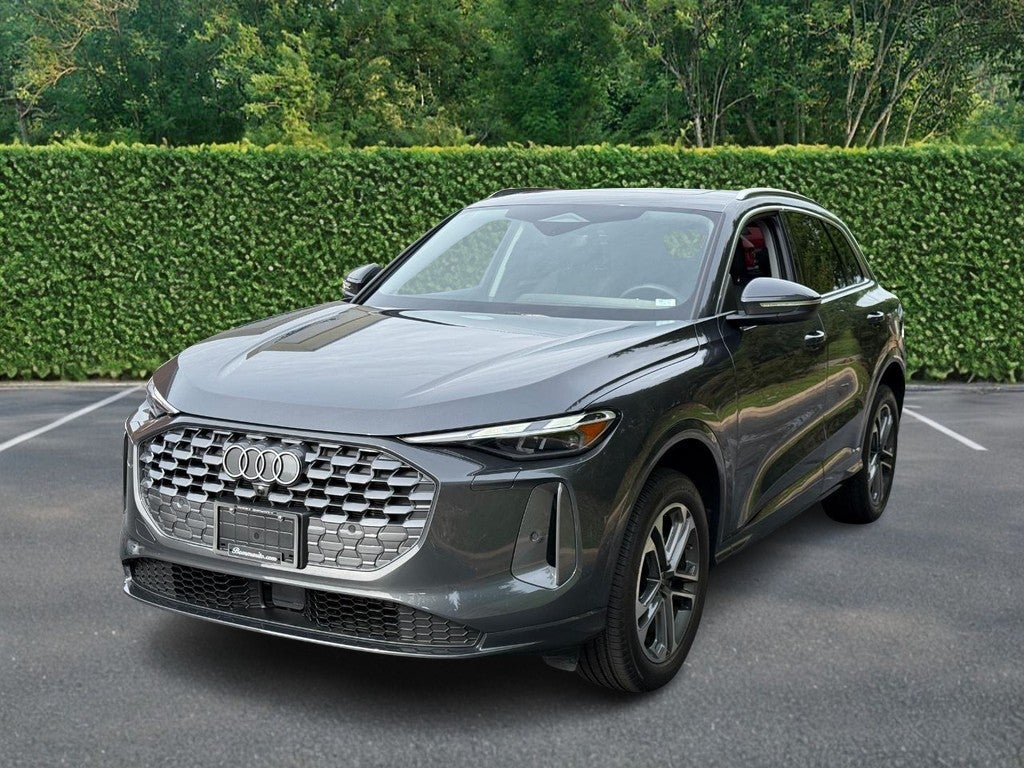 2025 Audi Q5 Premium 2.0 TFSI quattro