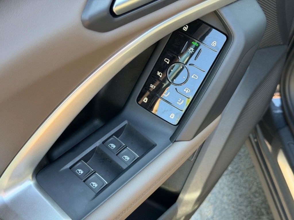 2025 Audi Q5 Premium 2.0 TFSI quattro