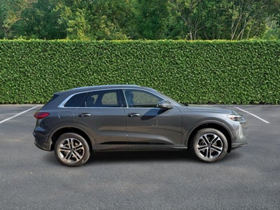 2025 Audi Q5 Premium 2.0 TFSI quattro